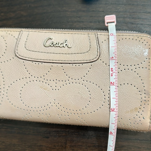 Coach patent leather wallet - Picture 13 of 13